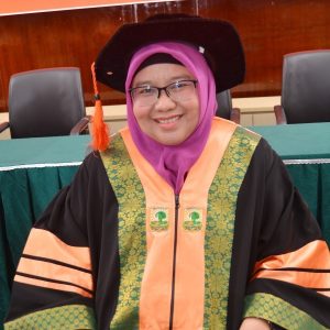 Dr. Tengku Rika Valentina, M.IP