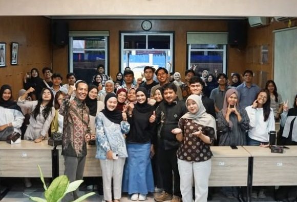FISIP UNAND Gelar Seminar Antropologi Bahas Satu Abad Perkembangan Ilmu Antropologi