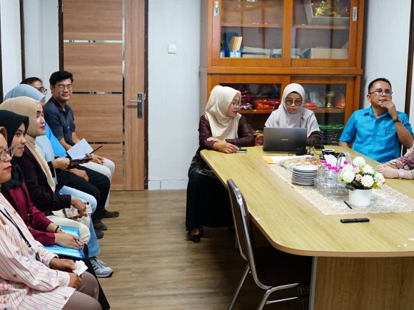 Fakultas Ilmu Sosial dan Ilmu Politik Universitas Andalas Raih Hasil Memuaskan dalam Audit Internal Arsip Tahun 2026