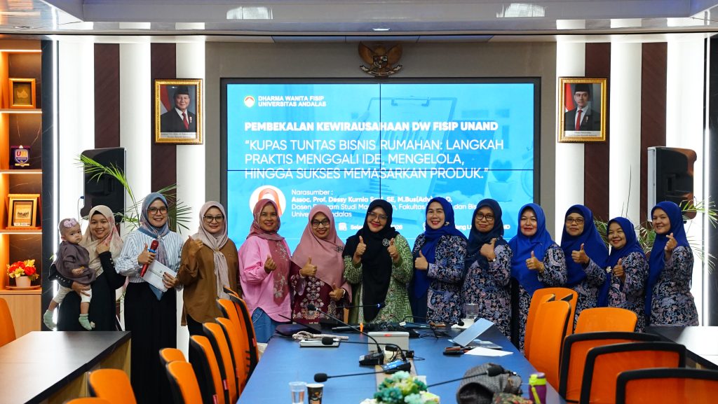 Dharma Wanita FISIP Universitas Andalas Gelar Pembekalan Kewirausahaan, Dorong Pengembangan Bisnis Rumahan yang Berkelanjutan